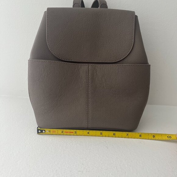 Used Quince Italian Leather Small Backpack Color Mink, Taupe Leather Backpack - Picture 9 of 15